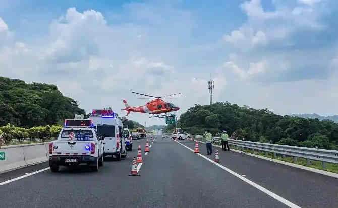 南山区高速公路汽车救援案例